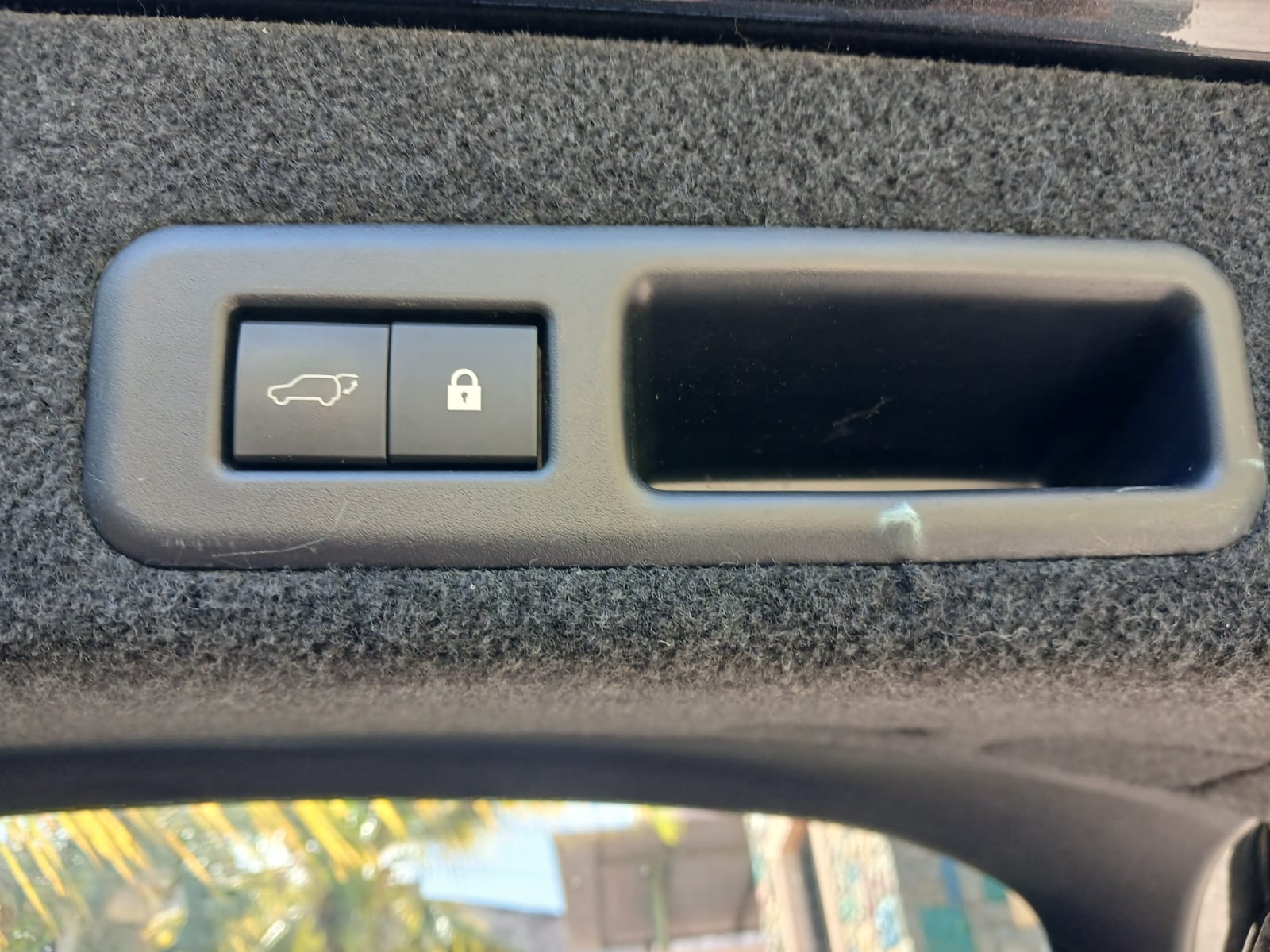 Toyota RX300 - Image 2