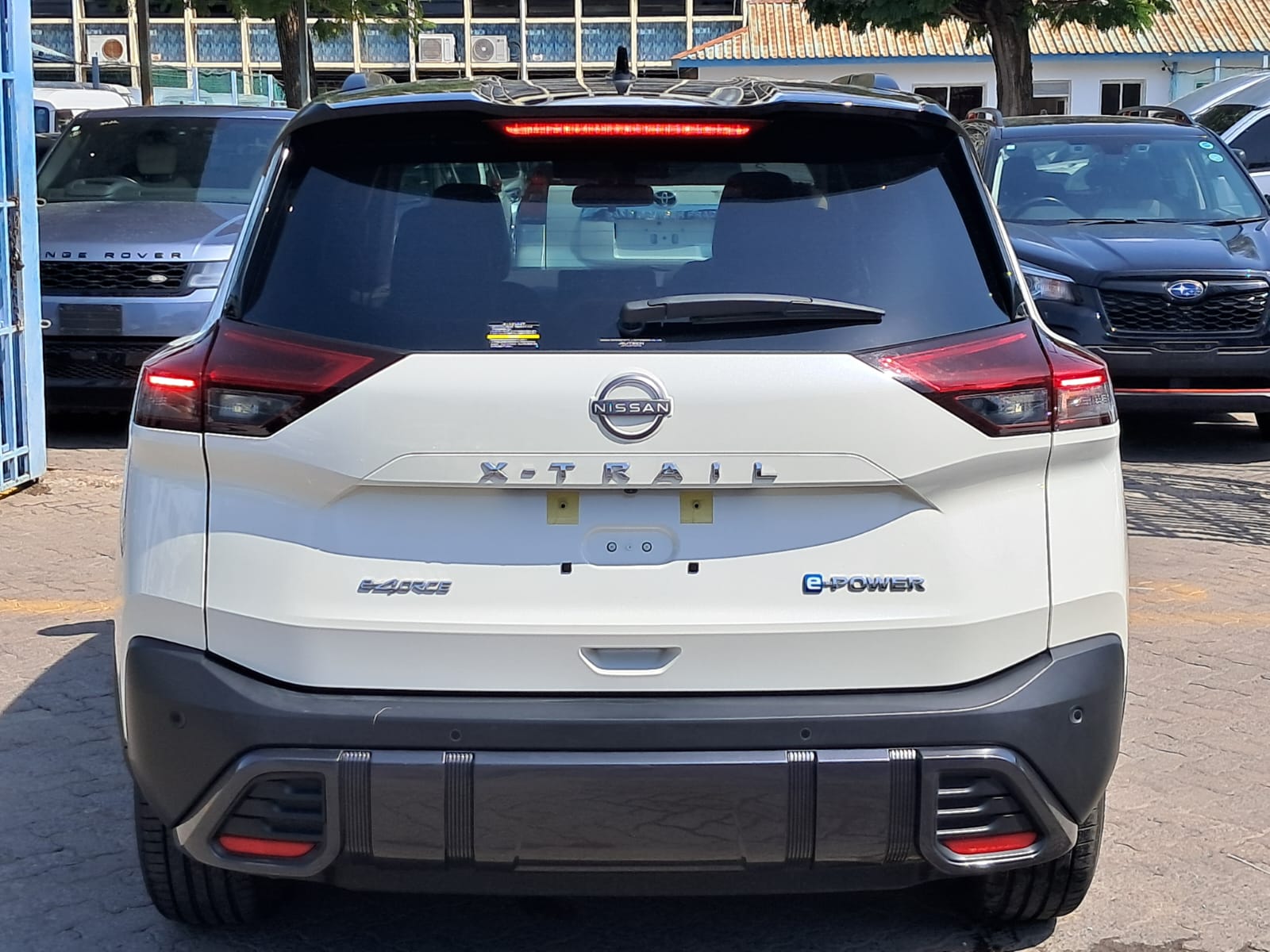 Nissan e-4orce - Image 2