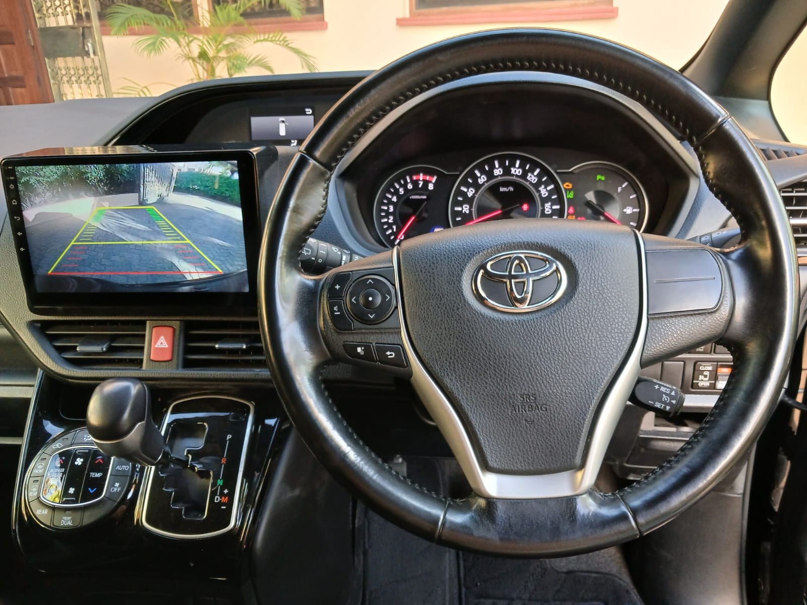 Toyota NOAH WXB - Image 1