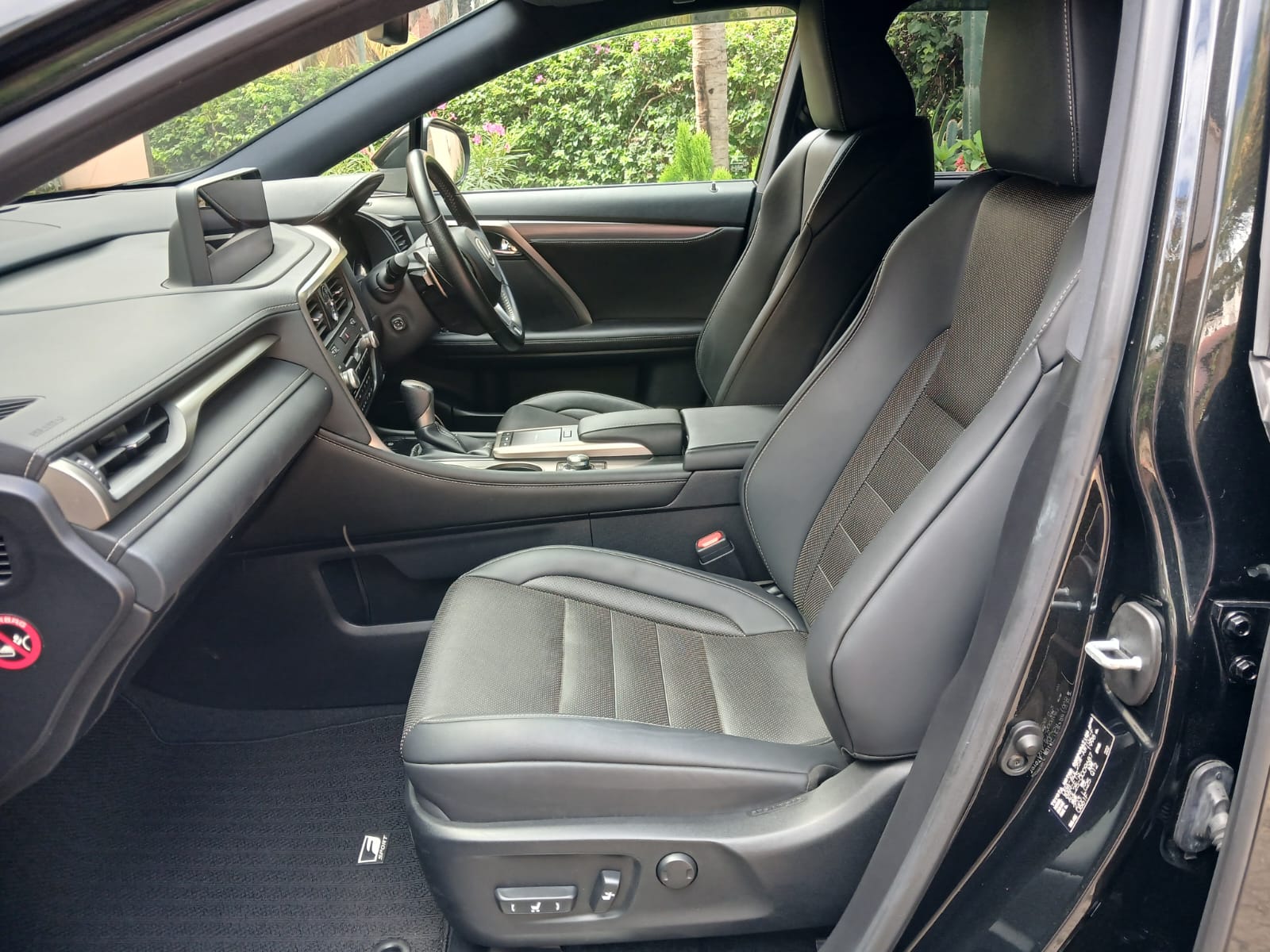 Toyota RX300 - Image 3