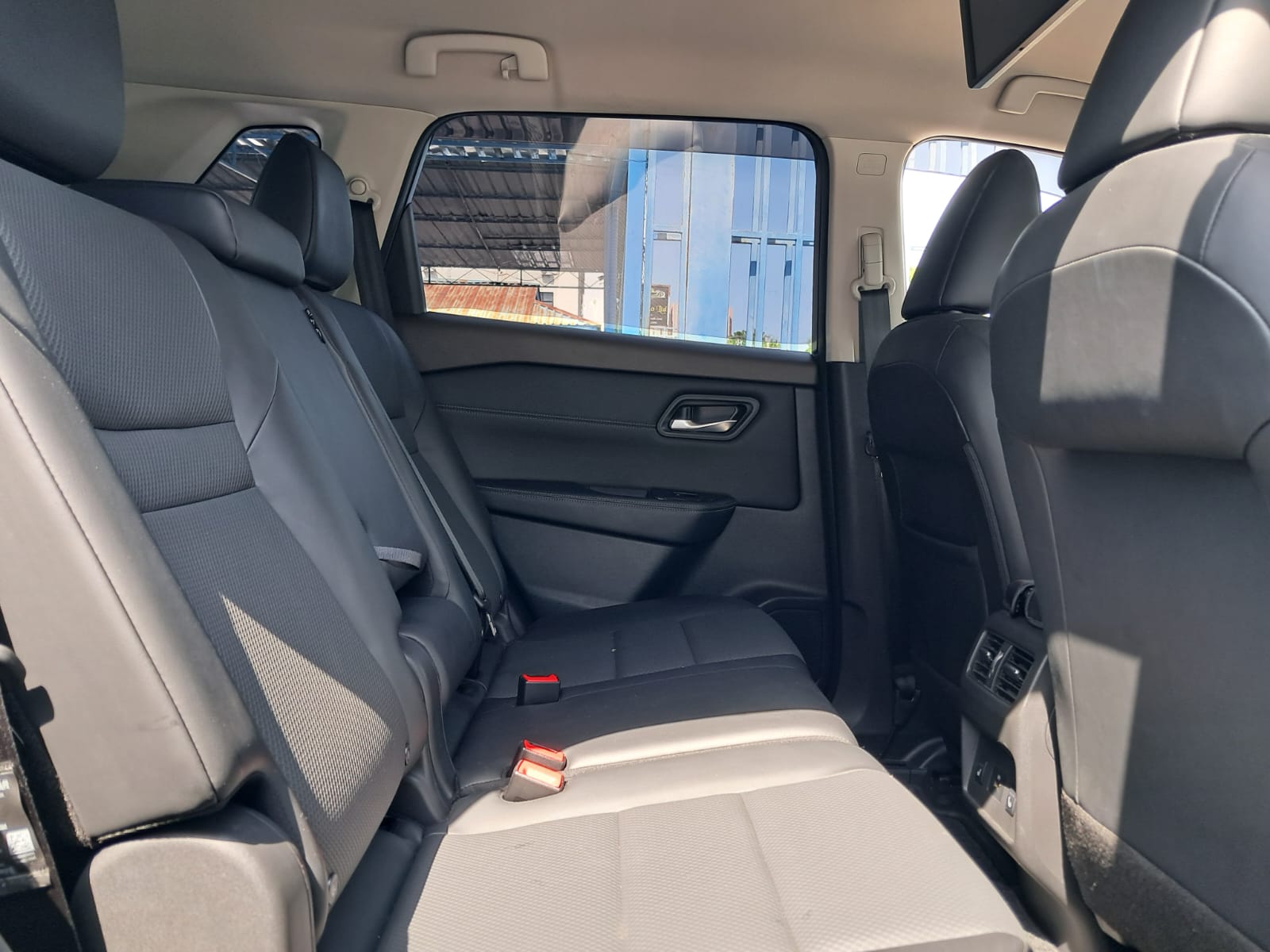 Nissan e-4orce - Image 3