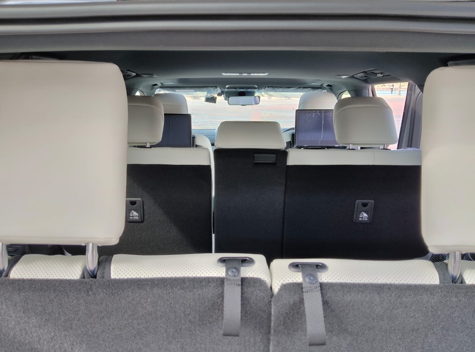 Lexus LX600 - Image 15