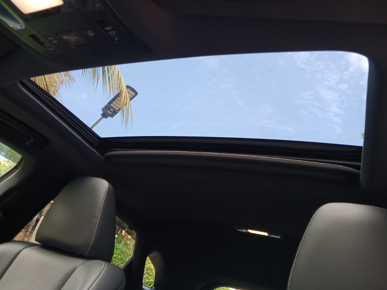Lexus RX300 - Image 3